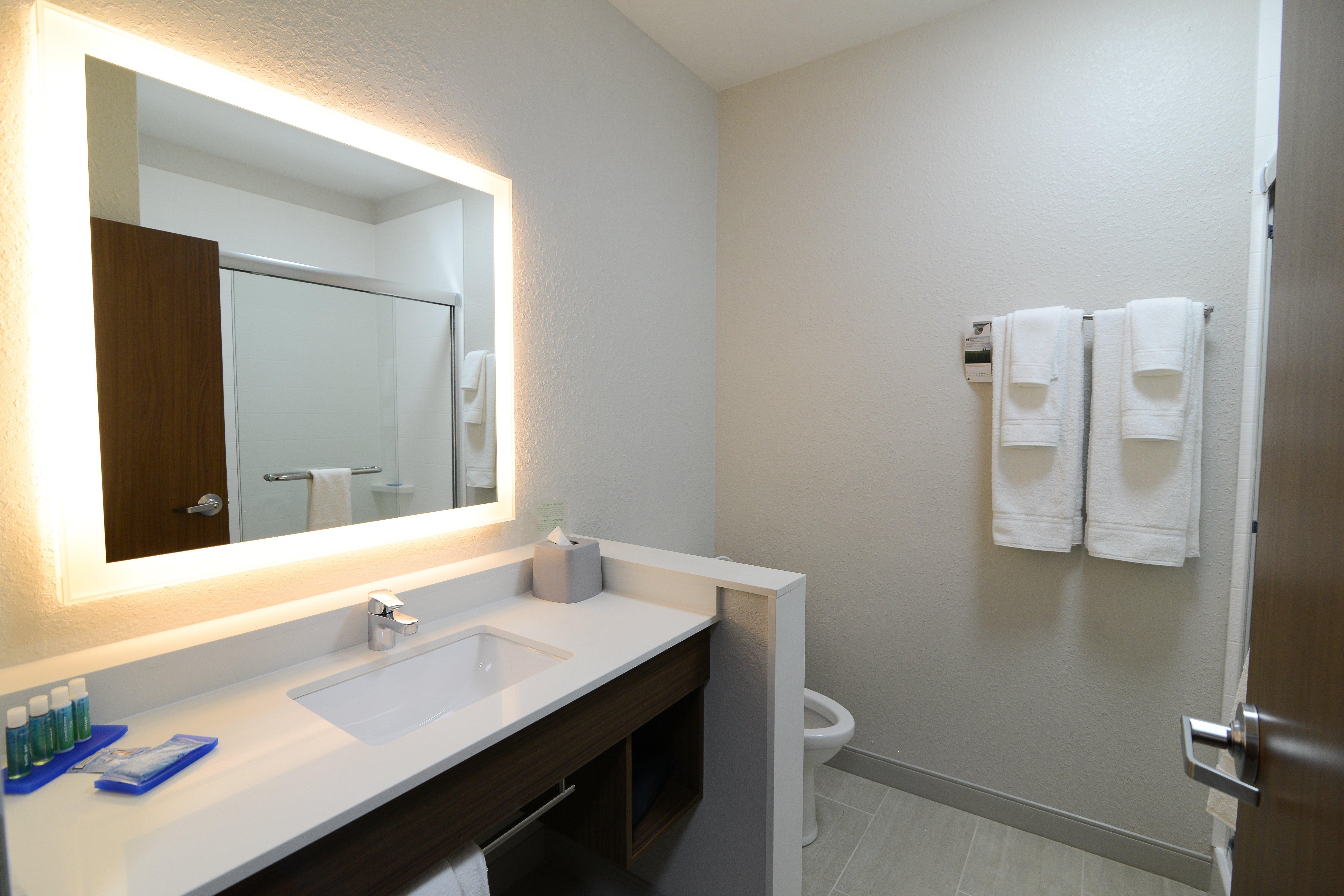 Holiday Inn Express & Suites Chicago North Shore - Niles By Ihg Luaran gambar