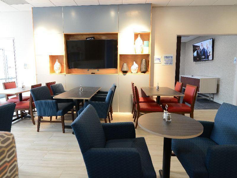 Holiday Inn Express & Suites Chicago North Shore - Niles By Ihg Luaran gambar
