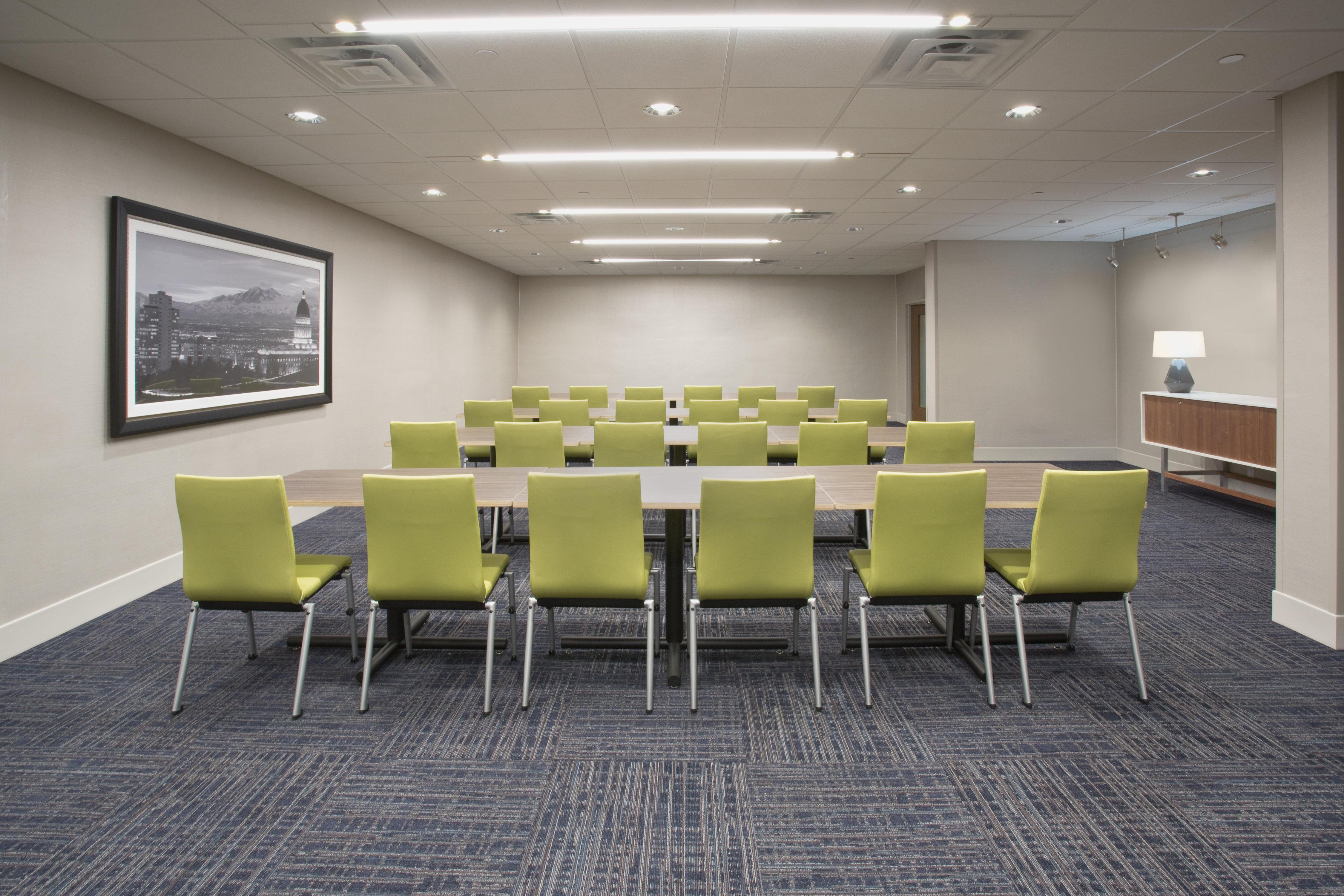Holiday Inn Express & Suites Chicago North Shore - Niles By Ihg Luaran gambar
