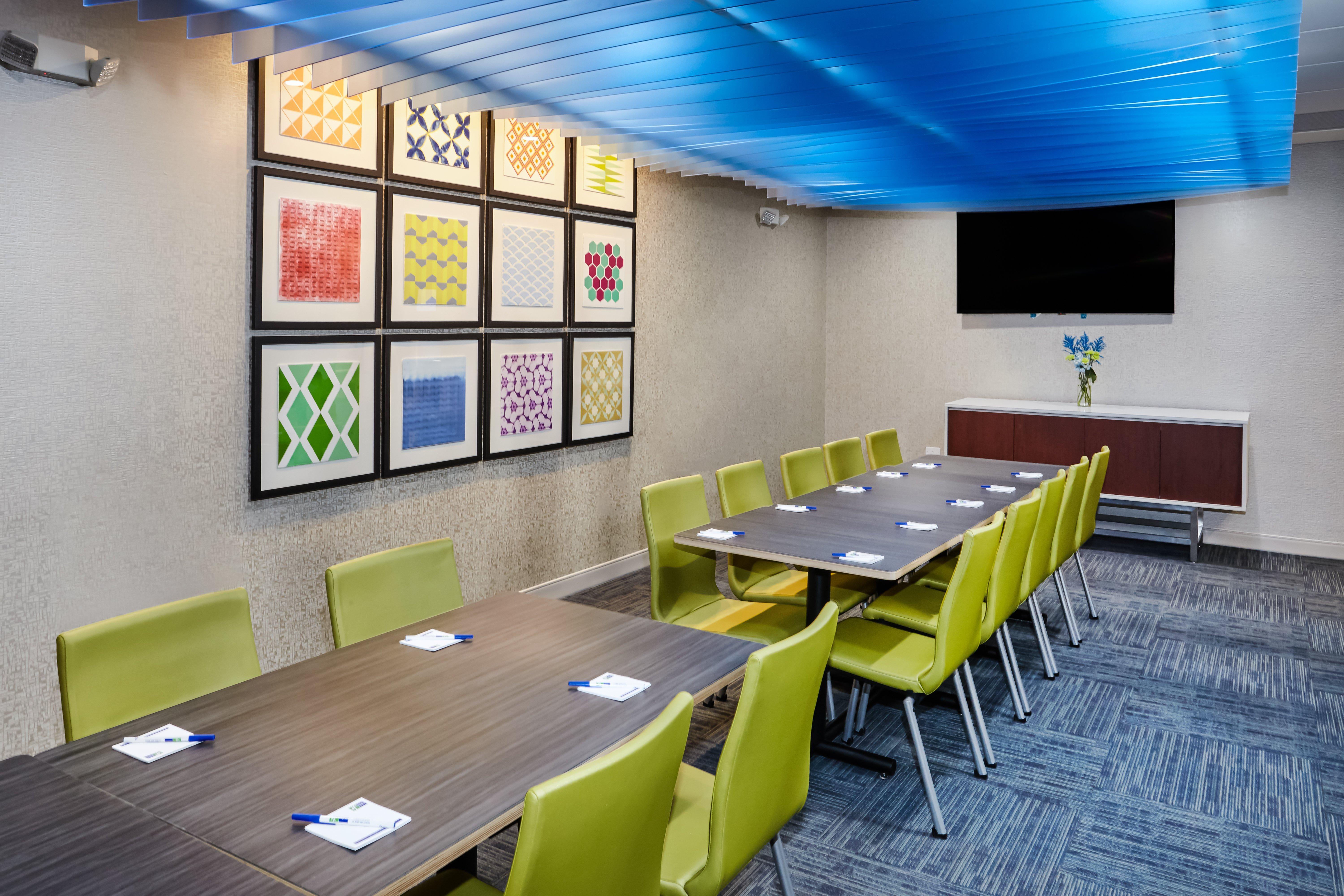 Holiday Inn Express & Suites Chicago North Shore - Niles By Ihg Luaran gambar