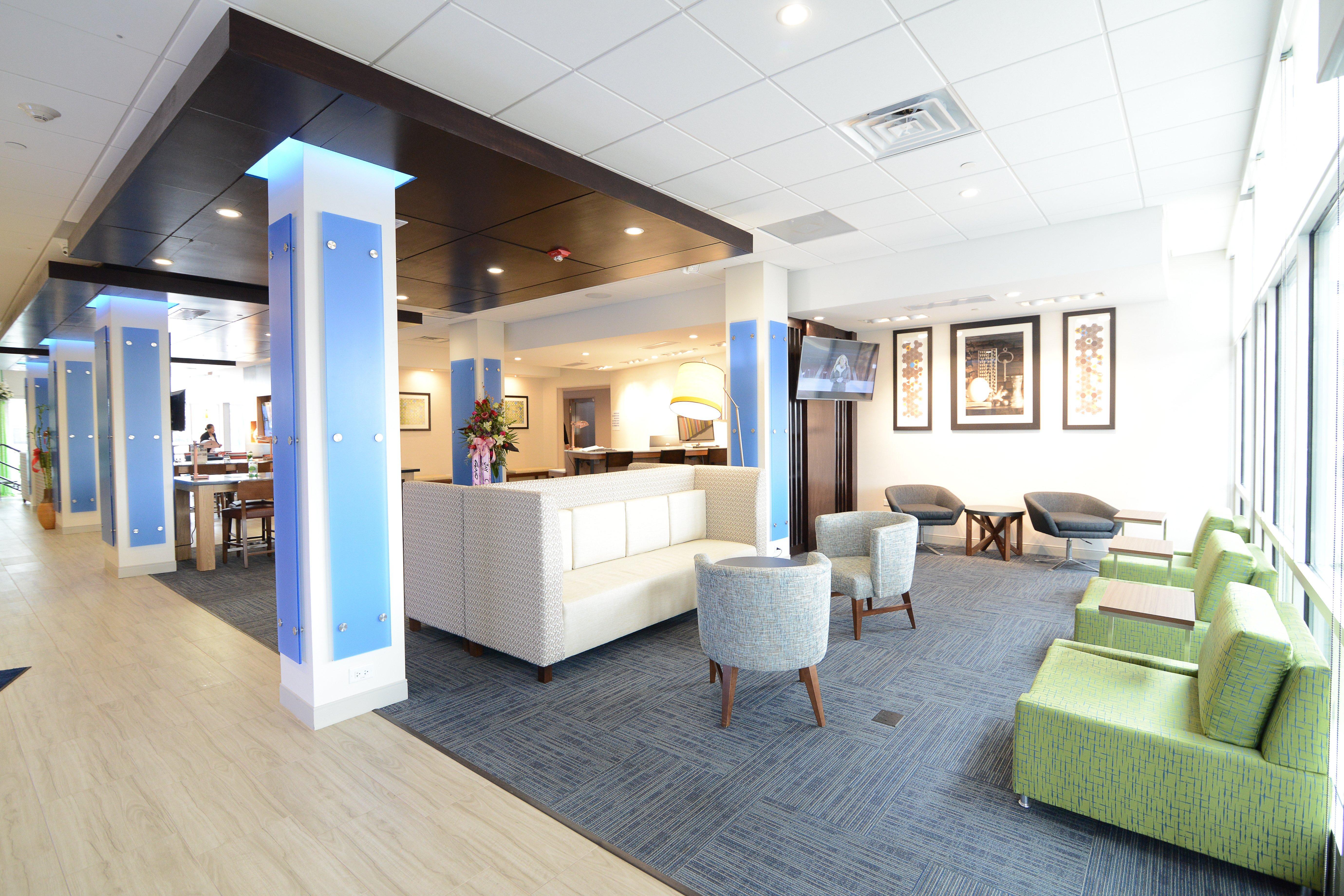 Holiday Inn Express & Suites Chicago North Shore - Niles By Ihg Luaran gambar