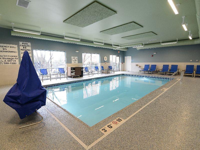 Holiday Inn Express & Suites Chicago North Shore - Niles By Ihg Luaran gambar