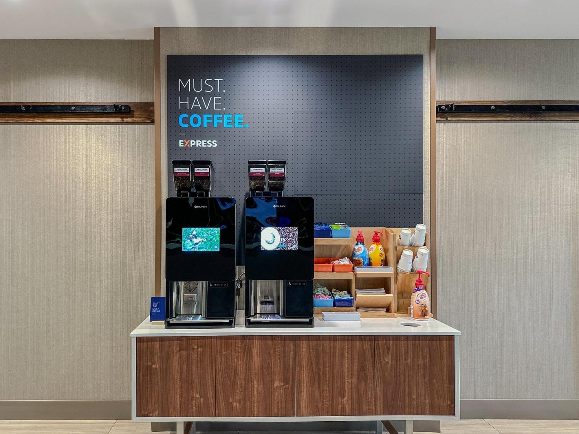 Holiday Inn Express & Suites Chicago North Shore - Niles By Ihg Luaran gambar