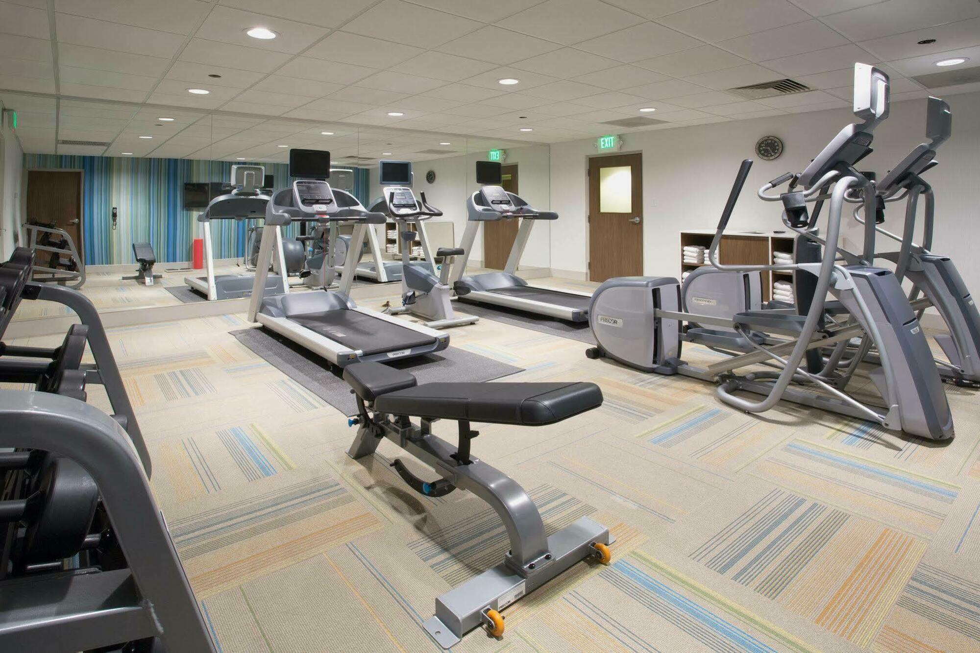 Holiday Inn Express & Suites Chicago North Shore - Niles By Ihg Luaran gambar